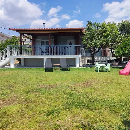 Coastal Vibes Lagonisi Holiday home *